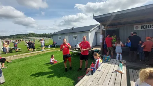 Vår första "hemma-cup" på Yttern. Vi ställde upp med två lag och spelade riktigt bra i solskenet.