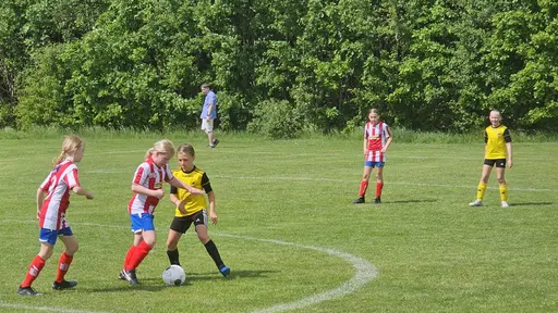 Första matchen: Bild 1-12. Andra matchen: Bild 13-24.