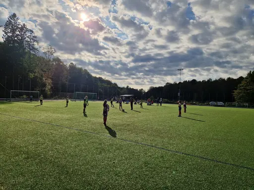 På ett soligt Lillhagens IP hade vi dubbelmöte mot Backatorp.