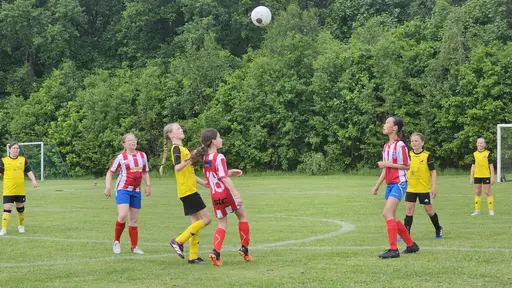 Första matchen: Bild 1-12. Andra matchen: Bild 13-24.