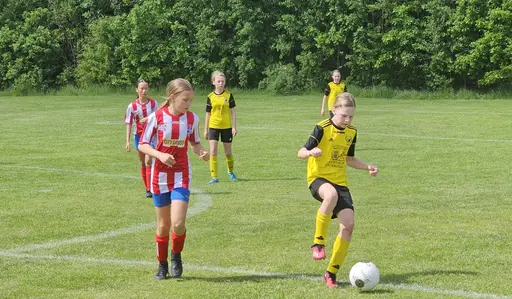 Första matchen: Bild 1-12. Andra matchen: Bild 13-24.