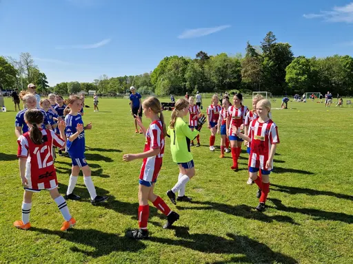 Första matchen: Bild 1-14. Andra matchen: Bild 15-27