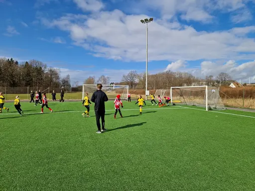Bilder från våra två lag som spelade Ytterby Cup 