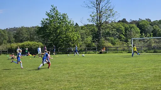 Första matchen: Bild 1-14. Andra matchen: Bild 15-27