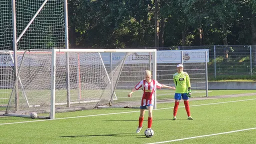 Match 1: Bild 1-14. Match 2: Bild 15-32. Collage: Bild 33