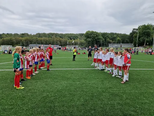 Ytterby Cup där våra två lag fick möta Mölndal, Kode och Kareby