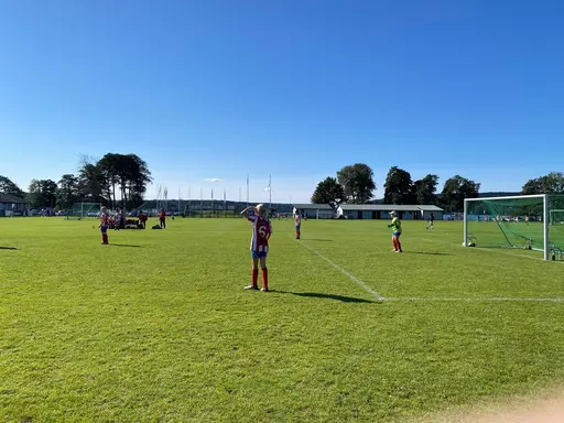Två jämna matcher mot Lerum i solskenet!