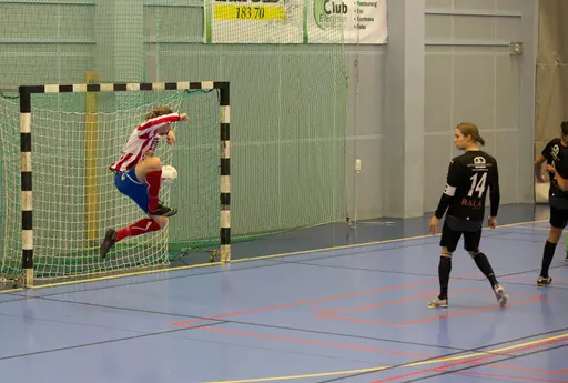 Semifinal mot Hisingsbacka FC