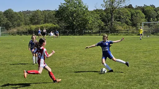 Första matchen: Bild 1-14. Andra matchen: Bild 15-27