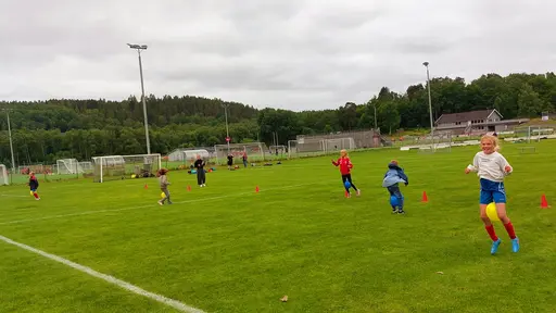 Vi avslutade vårsäsongen med femkamp och fika tillsammans med föräldrarna