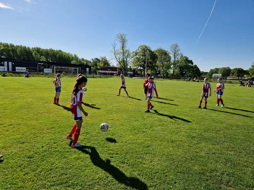 Första matchen: Bild 1-14. Andra matchen: Bild 15-27