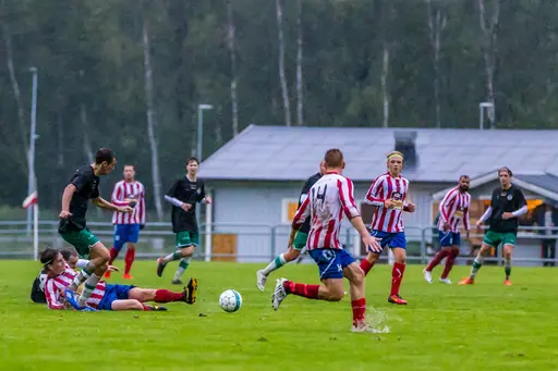 Bilder tagna av Joakim i ösregnet på Yttern.