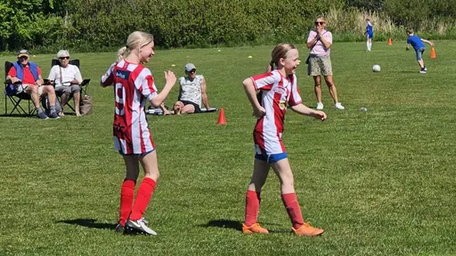 Första matchen: Bild 1-14. Andra matchen: Bild 15-27