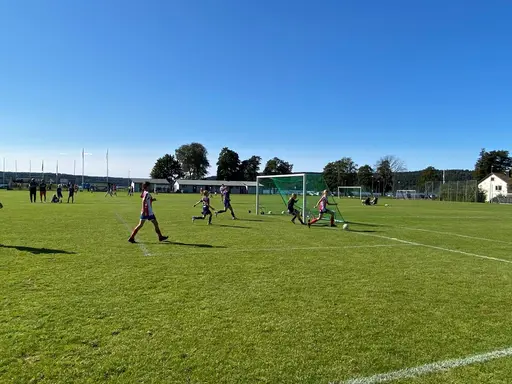 Två jämna matcher mot Lerum i solskenet!