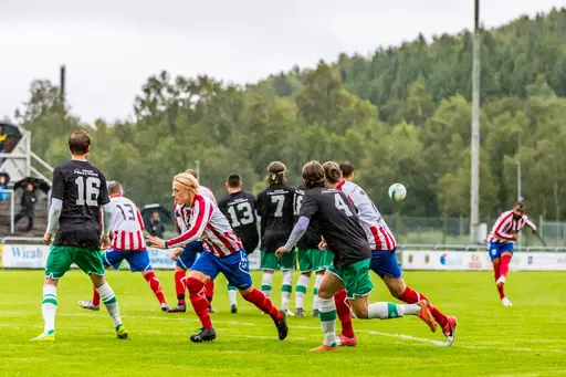Bilder tagna av Joakim i ösregnet på Yttern.