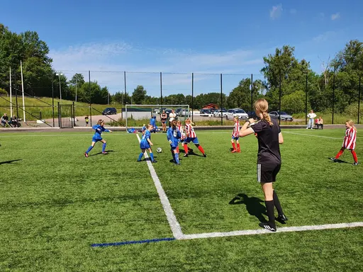 Matcher mot Nödinge på ett soligt Vimmervi. 