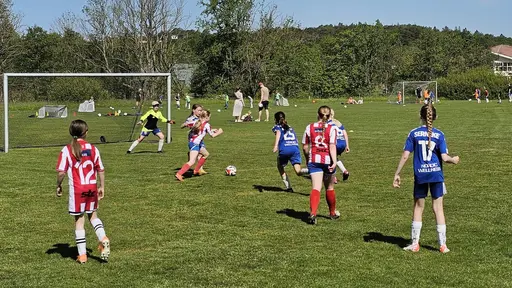 Första matchen: Bild 1-14. Andra matchen: Bild 15-27