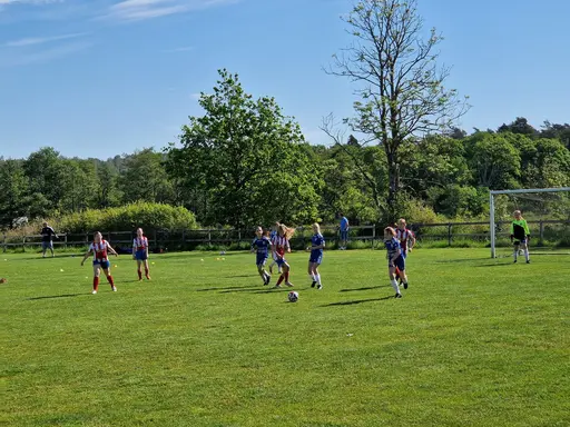 Första matchen: Bild 1-14. Andra matchen: Bild 15-27