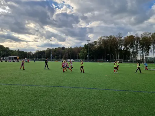 På ett soligt Lillhagens IP hade vi dubbelmöte mot Backatorp.