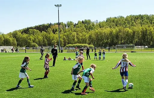 Bild 1-4: Röda laget borta mot Torslanda. Bild 5-6: Vita laget mot Zenith. Bild 7: Blå laget mot Zenith. 