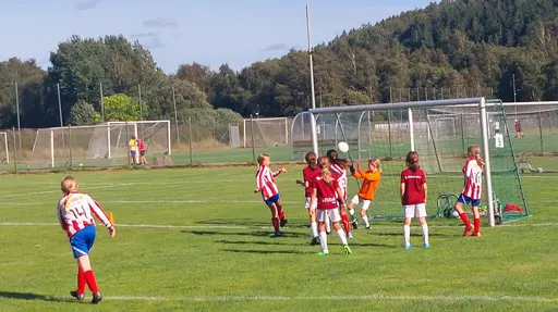Vår första "hemma-cup" på Yttern. Vi ställde upp med två lag och spelade riktigt bra i solskenet.