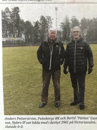 Artikel från Nybroextra och annonsbilaga från ICA Kvantum Nybro.