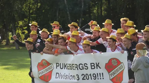 Puke blir denna historiska dag klart för division tre!
