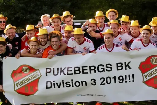 Puke blir denna historiska dag klart för division tre!