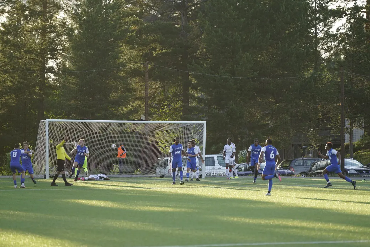 1-0 Emil Olsson. Foto: Mats Lind