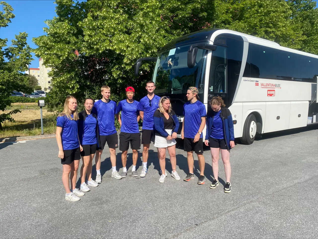 Årets ledare fr v Julia, Miranda, André, Larry, Lucas Fanny, Emil och är laddade för en grym vecka mes maorr av skij