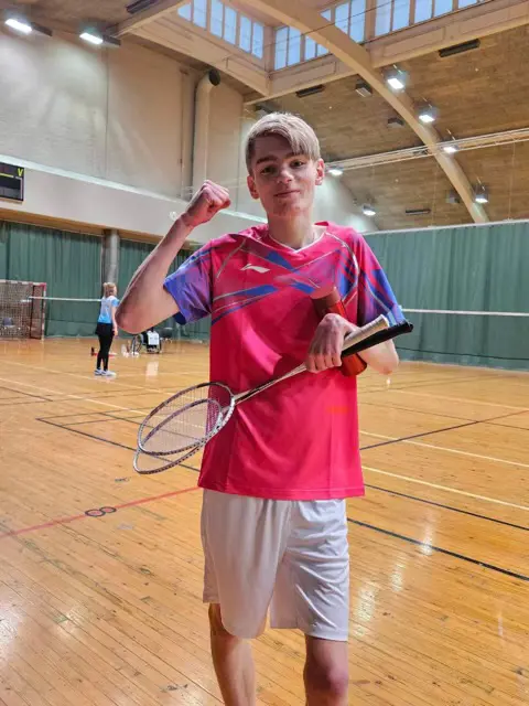 Erik laddad inför söndagens finalspel i Finland