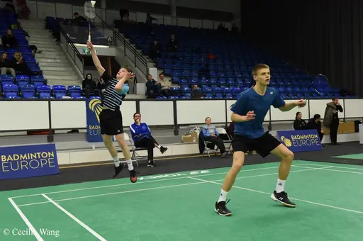 Sofia Strömvall/Mio Molin Mixed-vinnare, Victor Morskogen/Daniel Ström silver i Swedish Junior samt Yngve Forslund/Simon Gaude vinnare HD Täby Ungdom. Foton: H. Waltgård/C. Wang och P. Axelsson