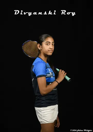 Garvita Yadav och Divyanshi Roy, två av våra elitungdomar som deltar i Swedish Youth, även landslagsuttagna till torsdagens lagmatcher i U15.