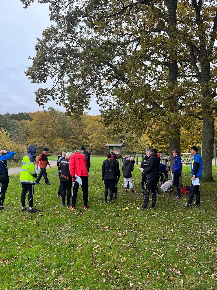 Den stora skaran som deltog på teknikträningen på Verkö, 29/10.