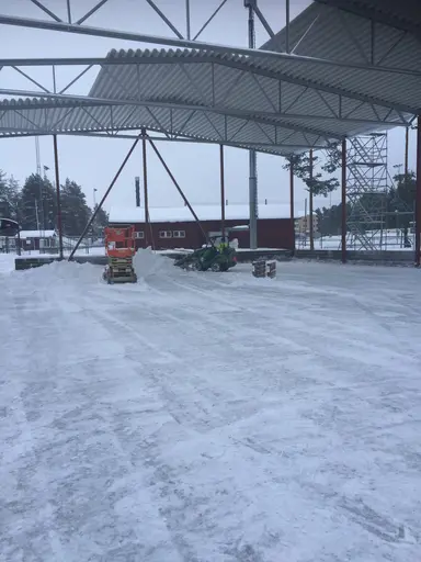 Efter lite julledighet så startar vi upp med snöskottning