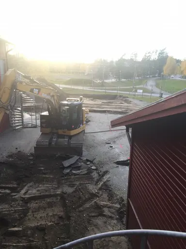 Nu ryker stubbarna, bygget startar på allvar