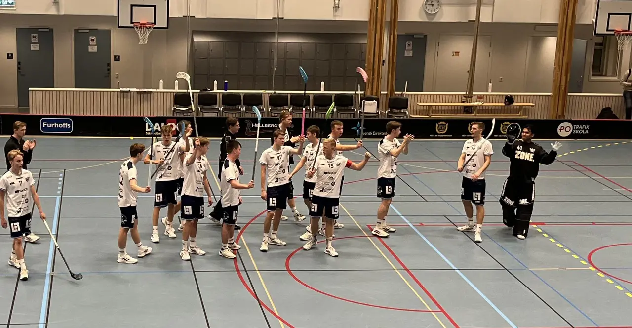 Fröjered tackar sin stora Skara supportrar som hjälpte laget till seger.