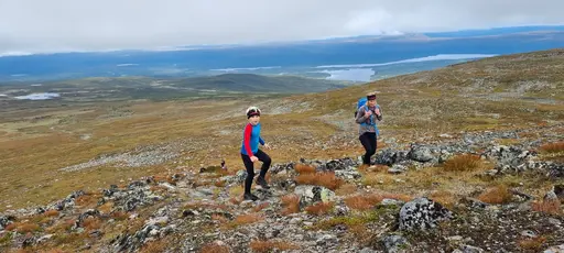 Svepande utsikt från Pieljekaise-toppen - Naturupplevelse utöver det vanliga! 🏔️