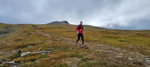 Svepande utsikt från Pieljekaise-toppen - Naturupplevelse utöver det vanliga! 🏔️
