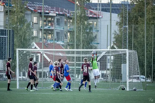 Tegs SK möter Röbäcks IF hemma på Tegstunet. Foto: Emil Byström.
