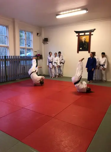 Blandade bilder från de två julfesterna