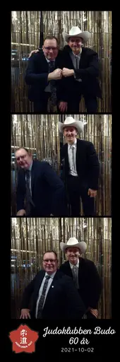 Våra gäster uppskattade att ta bilder i vårt fotobås. De fick ut två remsor med bilder att ta med sig hem. Så skoj vi hade framför kameran!