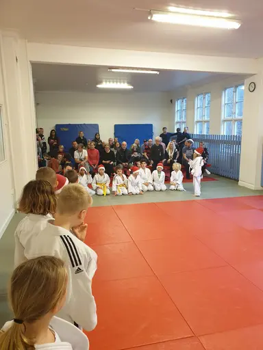 Blandade bilder från de två julfesterna