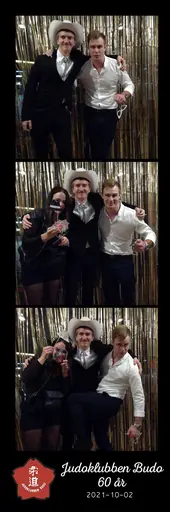 Våra gäster uppskattade att ta bilder i vårt fotobås. De fick ut två remsor med bilder att ta med sig hem. Så skoj vi hade framför kameran!