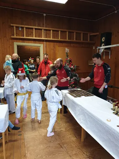 Blandade bilder från de två julfesterna