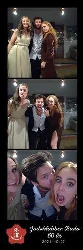 Våra gäster uppskattade att ta bilder i vårt fotobås. De fick ut två remsor med bilder att ta med sig hem. Så skoj vi hade framför kameran!