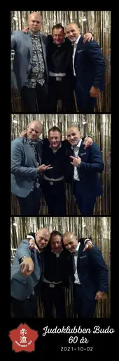 Våra gäster uppskattade att ta bilder i vårt fotobås. De fick ut två remsor med bilder att ta med sig hem. Så skoj vi hade framför kameran!