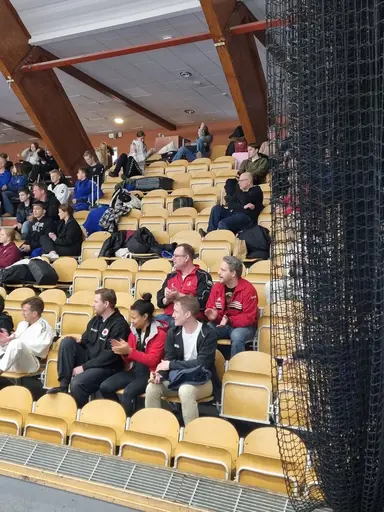 Blandade bilder på den fina helgen i huvudstaden