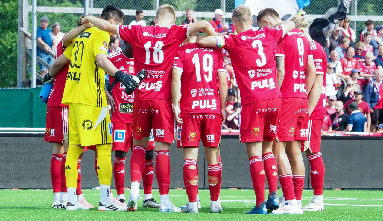 Taggat SAIK före matchen