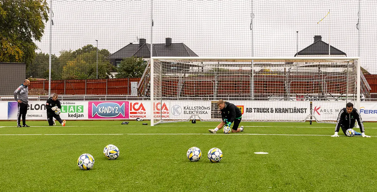 Francisco Verona, SAIK:s nye målvaktstränare in action